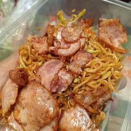 ไวไวหมาล่าเบคอน