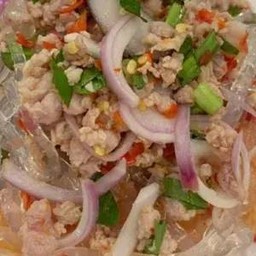 ยำเสันแก้วหมูสับ