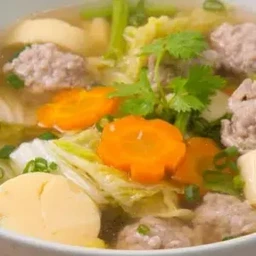 แกงจืดเต้าหู้หมูสับ