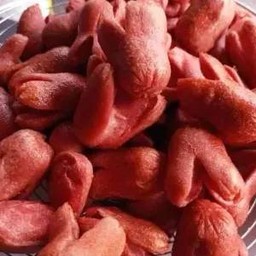 ไส้กรอกแดง 1 ไม้