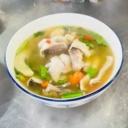ต้มยำปลาช่อน