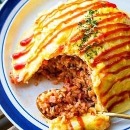 ข้าวผัดไก่ซอสโฮเท ไข้ข้น (โคตรอร่อย)
