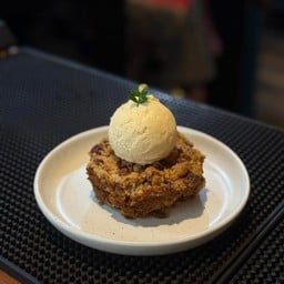 แอปเปิ้ลครัมเบิ้ลไอศกรีม