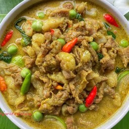 แกงเขียวหวานเนื้อริบอาย