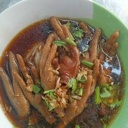 ฟ้าใสก๋วยเตี๋ยวไก่มะระ