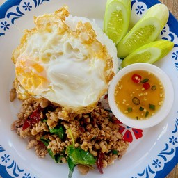 ข้าวกะเพราหมูสับ