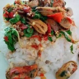 ขัาวเครื่องแกงหอยแมงภู่