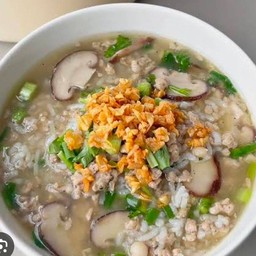 ข้าวต้มหมูสับ