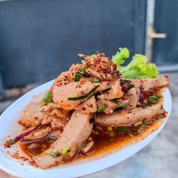 น้ำตกหมู