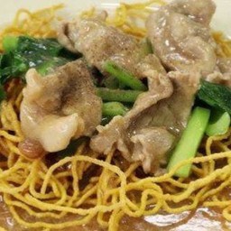 ราดหน้าหมี่กรอบ