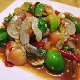 ยำกุ้งสด