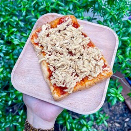 ปังปิ้งพริกเผาหมูหยอง