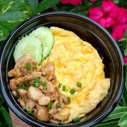 ข้าวไข่ข้น ลุงพุงพลุ้ย