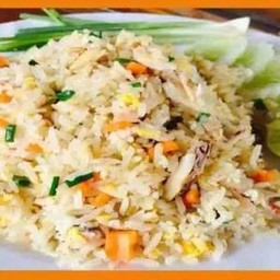 ข้าวผัดปู