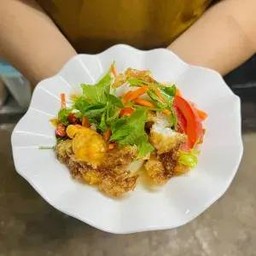 ยำไข่ดาว