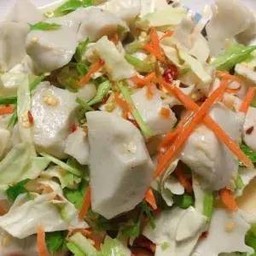 ยำลูกชิ้นปลา