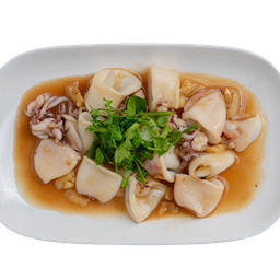 ปลาหมึกผัดกระเทียม