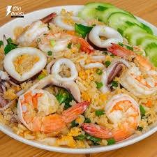 ข้าวผัดกุ้ง+ปลาหมึก