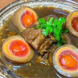Chawee (ฉวี) เชียงใหม่