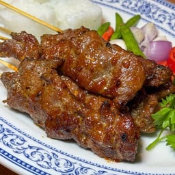 Chawee (ฉวี) เชียงใหม่