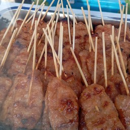 หมูปิ้งนมสด6ไม้