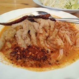 เกาเหลาผสมลูกชิ้น