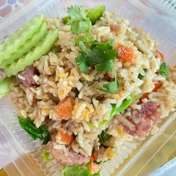 ข้าวผัดแหนม