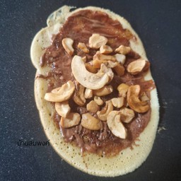 โตเกียว ไส้นูเทลล่า เม็ดมะม่วงหิมพานต์