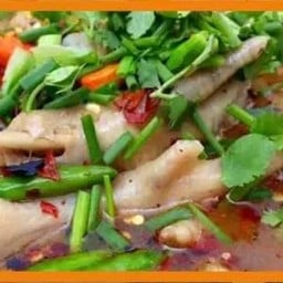 ต้มซุปตีนไก่