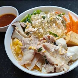 สุกี้หมูแห้ง
