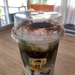 มัทฉะลาเต้โอริโอ้ “Matcha Oreo Dream”