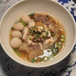 ก๋วยเตี๋ยว