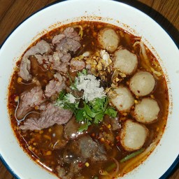 ก๋วยเตี๋ยวหมูต้มยำ