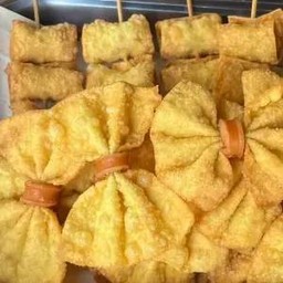 เกี๊ยวโบว์ 8 ชิ้น