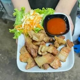 สามชั้นทอด