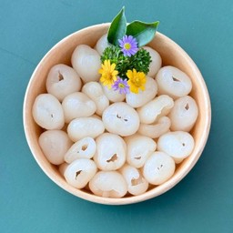 เงาะปอกพร้อมทาน