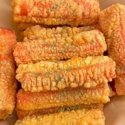 ปูอัดชุปแป้งทอด ชิ้นละ