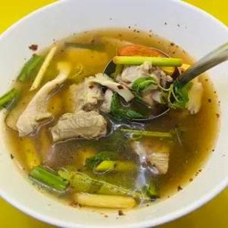 ต้มแซ่บซี่โครง
