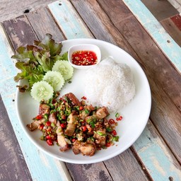 หมูกรอบคั่วพริกเกลือ