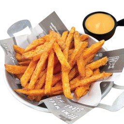 เฟรนซ์ฟรายส์ มันหวานซอสชีส