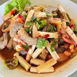 ตำไหลบัวกุ้งสด