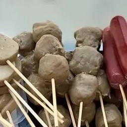 ลูกชิ้นเนื้อ