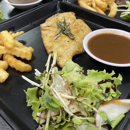 สเต๊กไก่นาเนีย