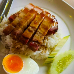 ข้าวหมูกรอบ เดลิ