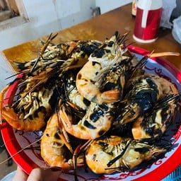 ส้มตำเจ๊สายหยุด