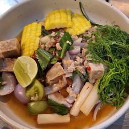 ยำหมูสับหมูยอVietnamese Sausage with minced pork Spicy Salad