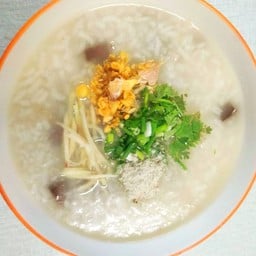 ร้านป้าต้อยเปียกเส้น
