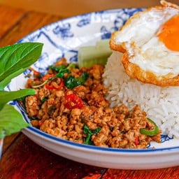 ข้าวกะเพราไก่