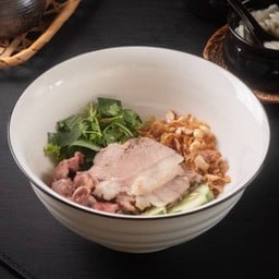 04 เฝอเนื้อแห้ง (Pho Hanoi Beef Without Soup)
