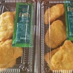 นักเก็ต  เนื้อไก่ แน่นๆ แป้งน้อย (7 ชิ้น)